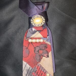 Elegant Floral Silk Necklace Tie with Pearl Brooch
